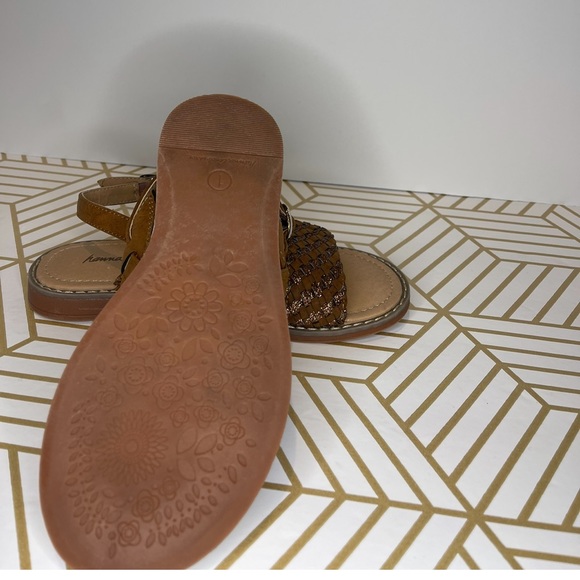 Hanna Andersson sandals - Picture 4 of 6